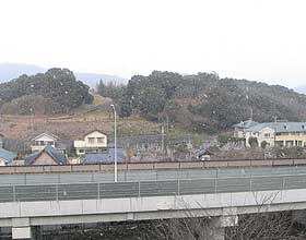 窓から見える五郎山も寒そうです。