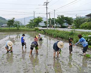 左端が社長です。