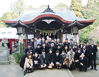皆で筑紫神社詣でに行きました。